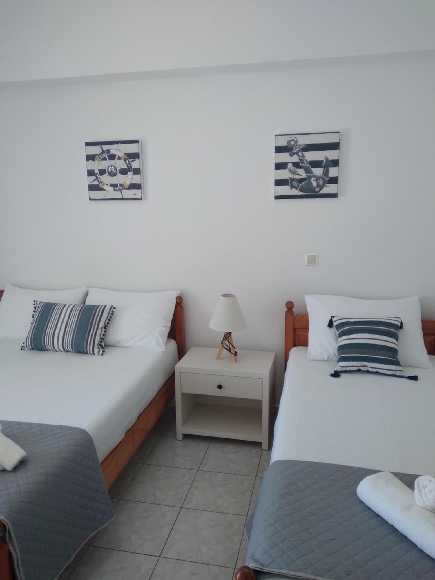 Nadim Rooms Himarë Exterior foto
